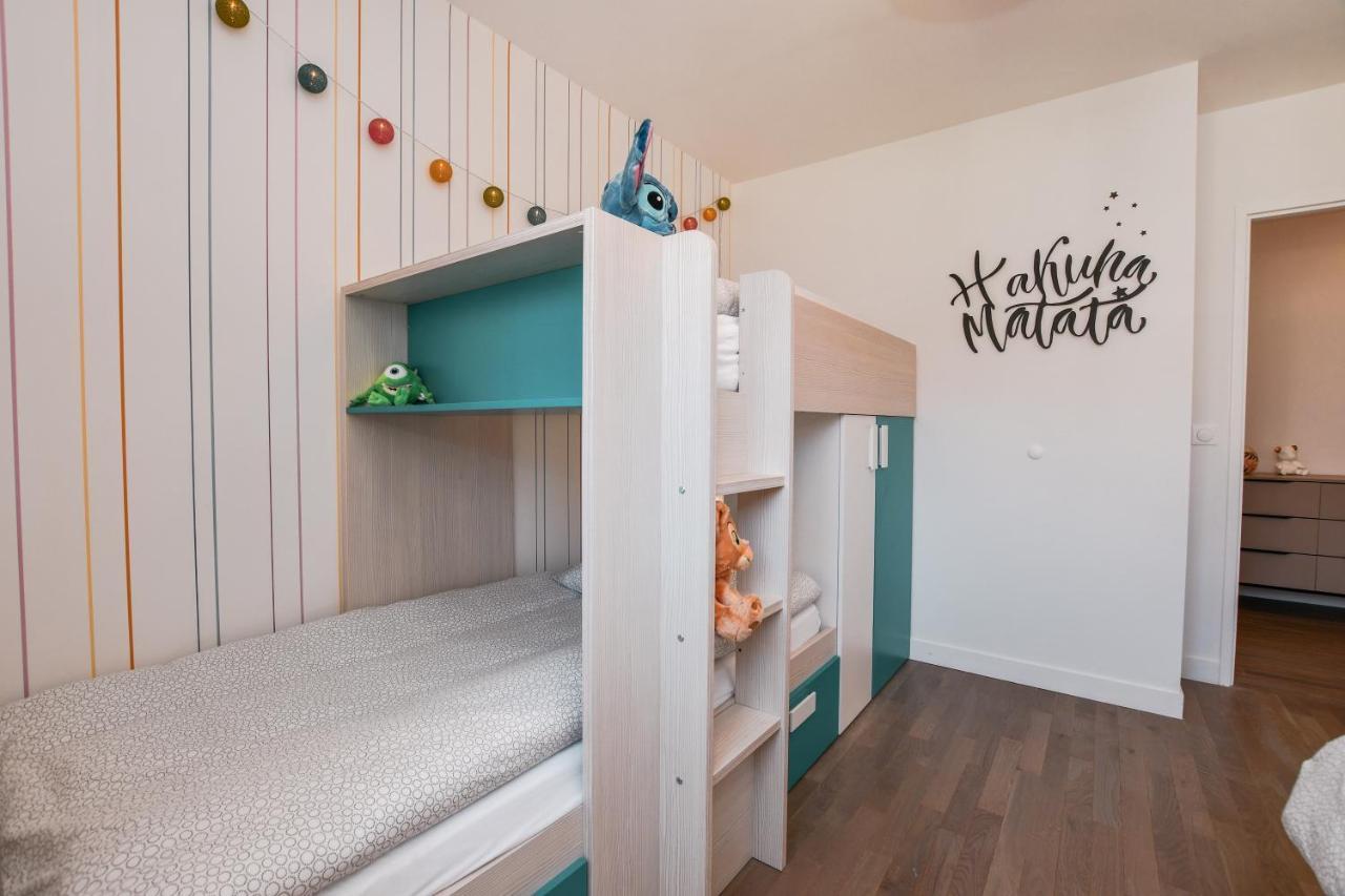 Perfect For Disney, Game Room, Rooftop, Parking Chessy Kültér fotó